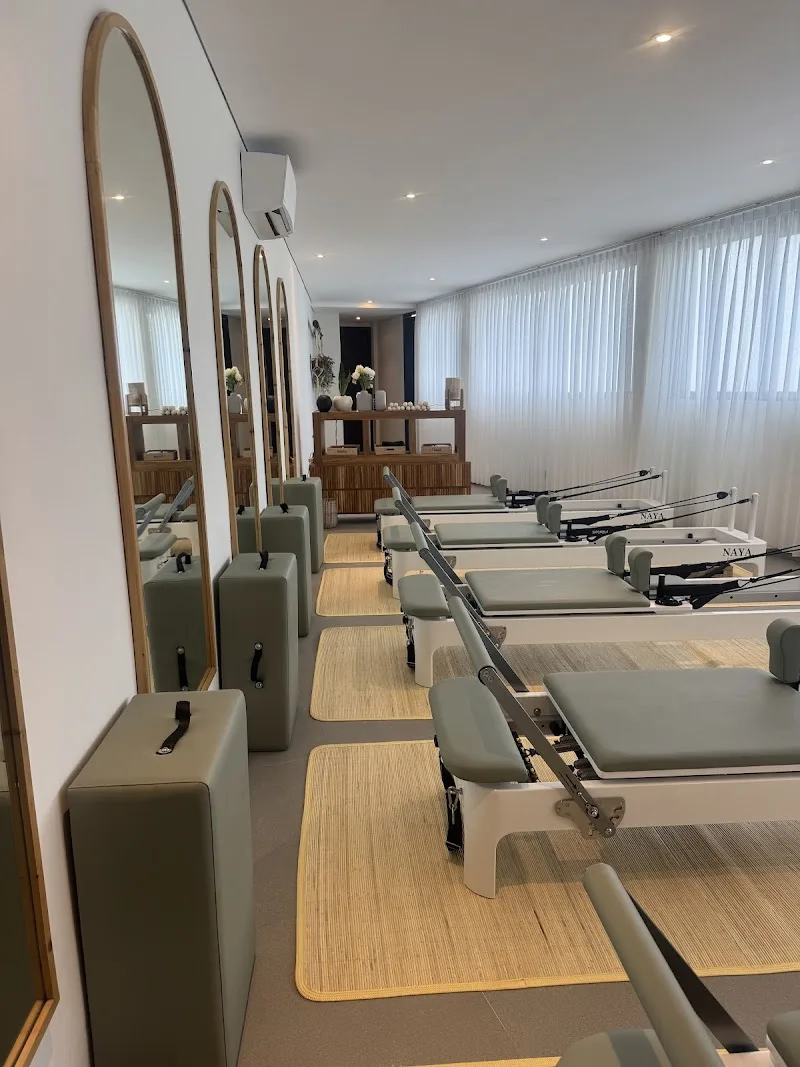 Naya. Reformer Pilates