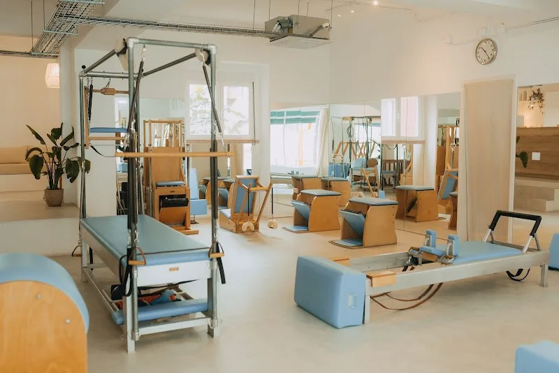 Be Haus Lisbon / Thais Caniceiro