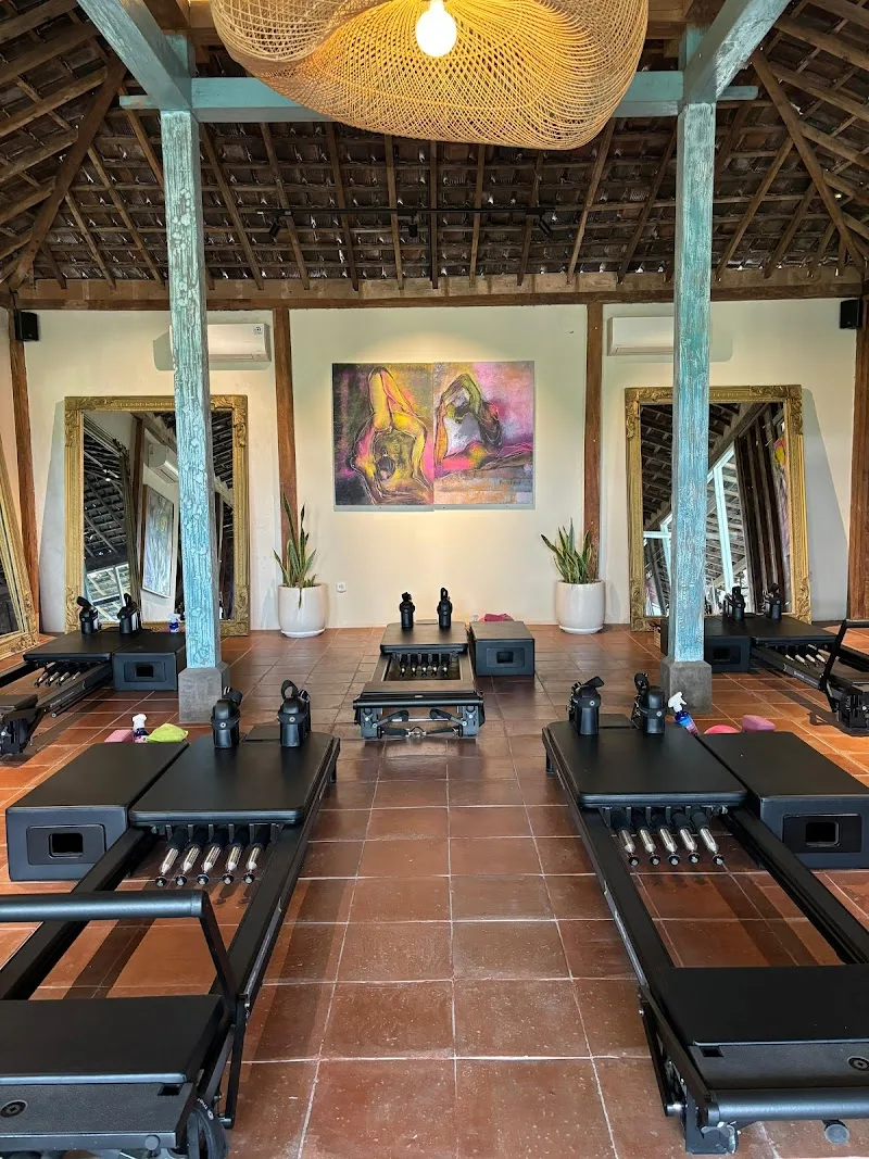 PILATES STUDIO LILATES CANGGU