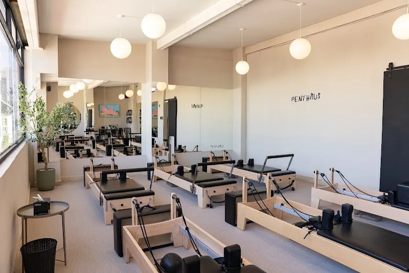 PENTHAUS STUDIO