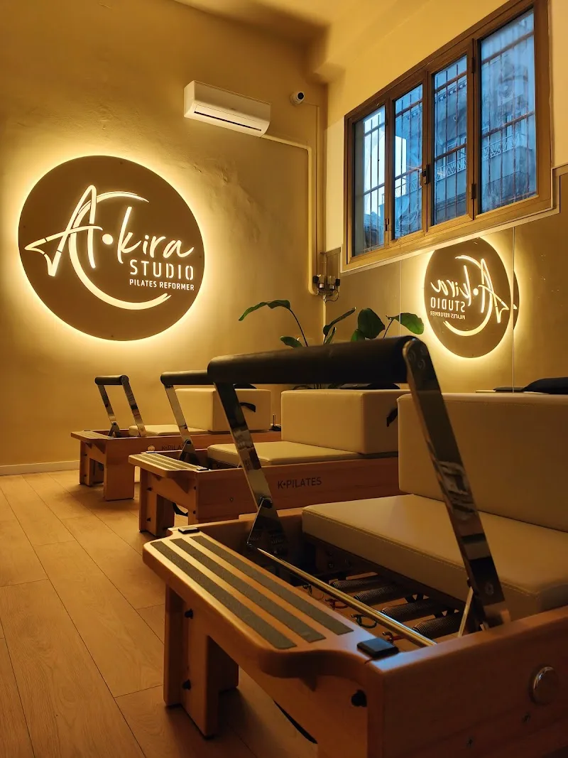 Akira Studio Pilates Reformer