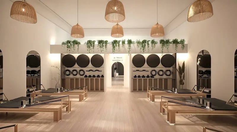 vier studio pilates reformer